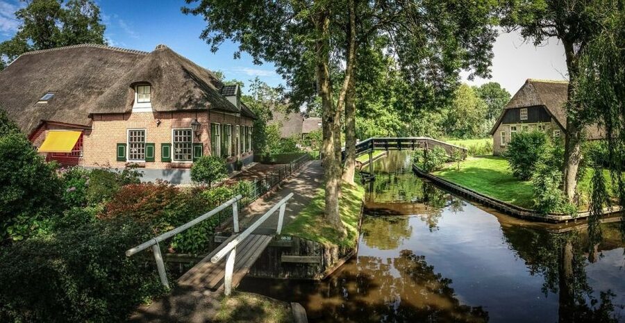From Amsterdam: Giethoorn Sightseeing Tour and Canal Cruise - FAQ