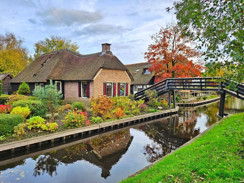 From Amsterdam: Giethoorn & Zaanse Schans Tour w/ Small Boat - Is the $157 price fair?