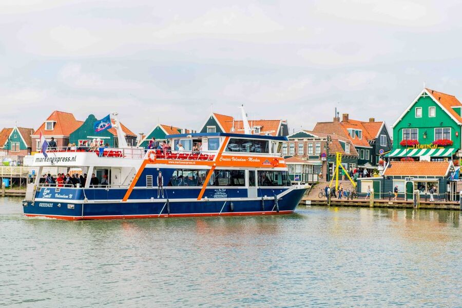 From Amsterdam: Keukenhof and Dutch Countryside Tour - Zaanse Schans and the working windmill
