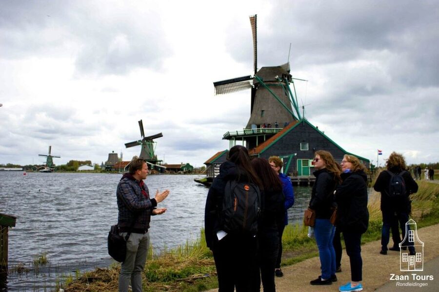 From Amsterdam: Keukenhof and Zaanse Schans Small Group Tour - Three hours among Keukenhof’s tulips