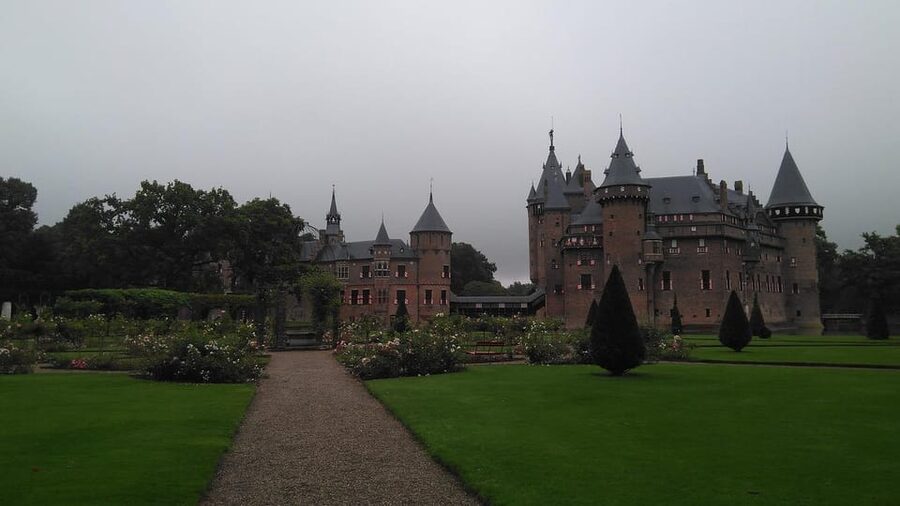 From Amsterdam: Muiderslot and De Haar Castle Tour - Key points at a glance