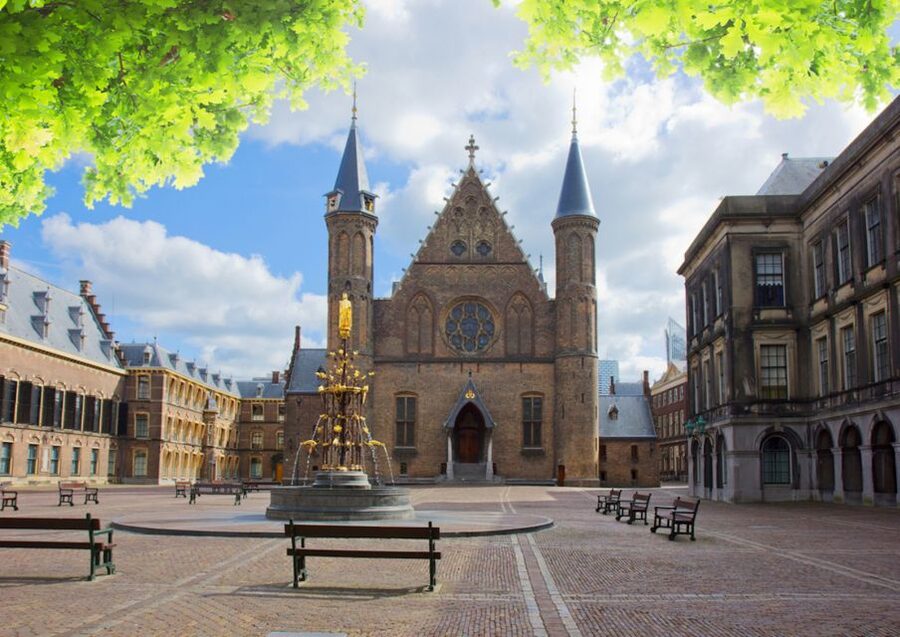 From Amsterdam: Rotterdam and The Hague Tour in Spanish - How to use the three hours of free time