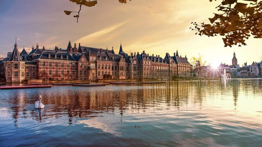 From Amsterdam: Rotterdam to The Hague and Delft - The day at a glance