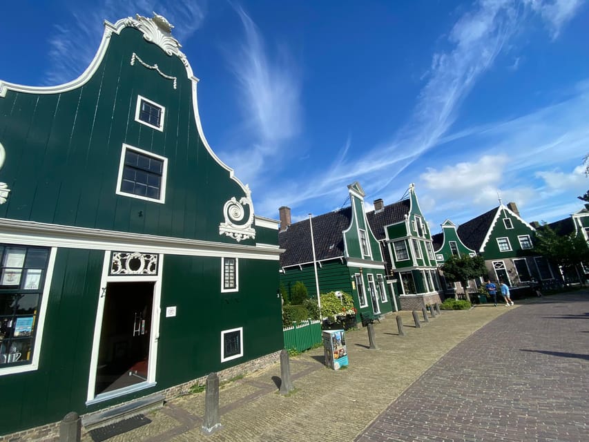 From Amsterdam: visit Zaanse Schans, Muiderslot and more! - What the $152 price covers