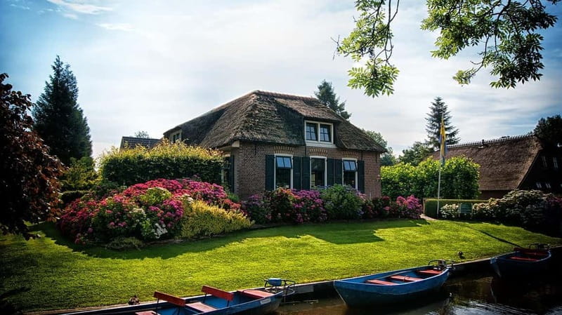 From Amsterdam: Zaanse Schans and Giethoorn Countryside Trip - Key points at a glance