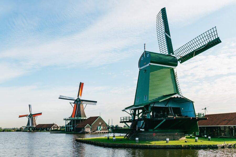 From Amsterdam: Zaanse Schans, Edam, & Marken Full-Day Trip - Zaanse Schans and the first look at Dutch windmills