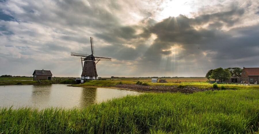 From Katwijk: Kaag Lakes Cruise - Why the Kaag Lakes are worth seeing from a boat