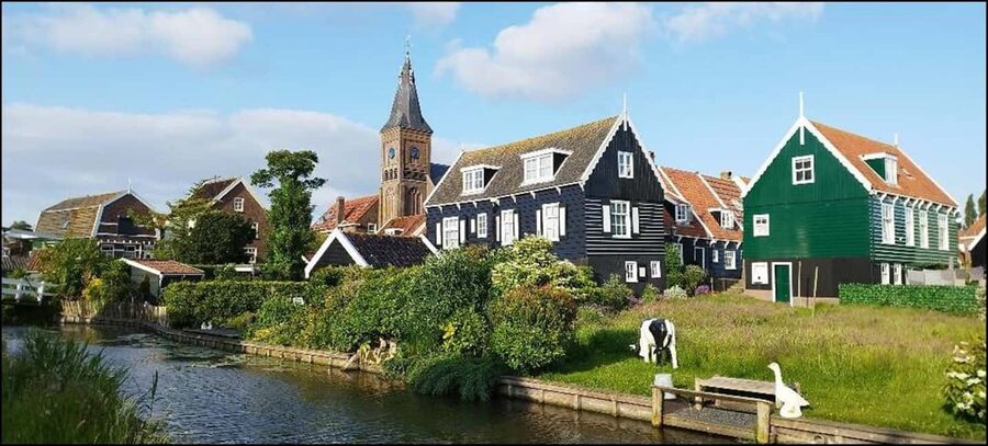 Full-day excursion to Edam, Volendam, and Marken - Marken: klompen, churches, and old village traditions