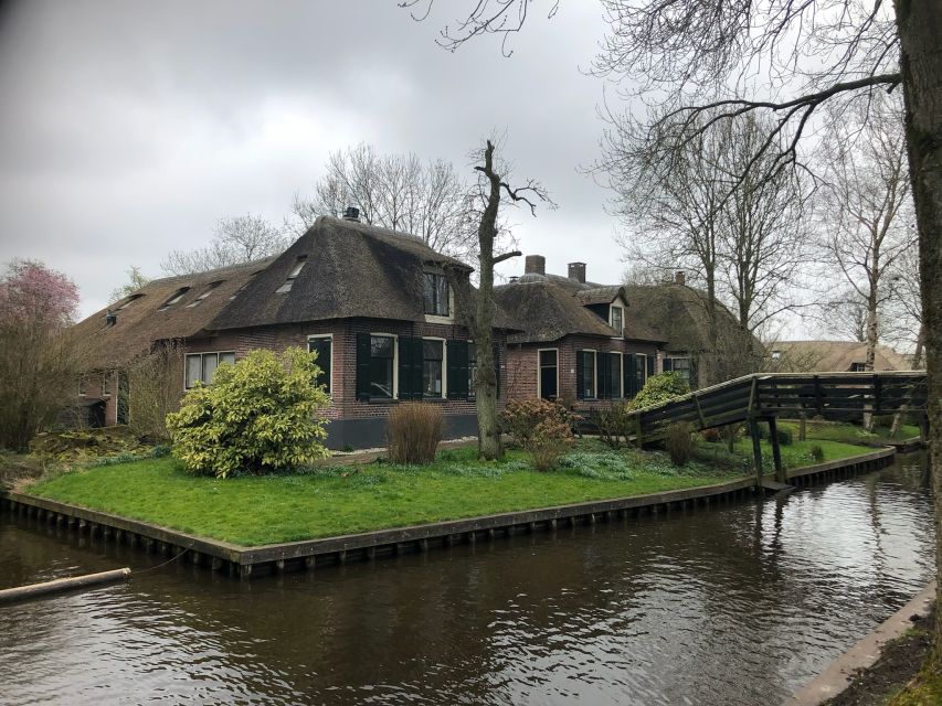 Giethoorm & Exploring the North of The Netherlands Tour - Key points at a glance