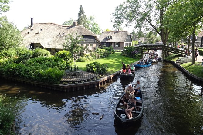 Giethoorn Day Tour from Amsterdam with Small Boat Ride - Who will enjoy this tour most