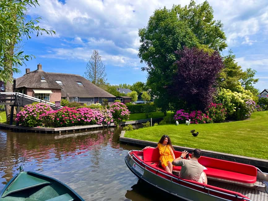 Giethoorn: Round trip from Amsterdam optional guided cruise - Is $53 good value?