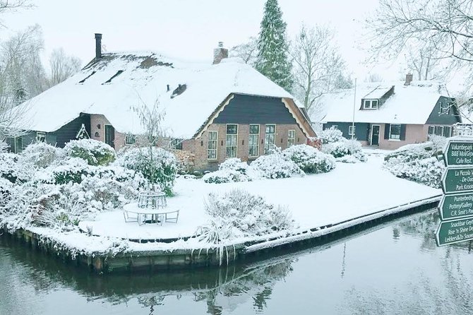 Giethoorn, Zaandam & Zaanse Schans Day Tour w/ Small Boat Ride - Cheese tasting at Catharina Hoeve