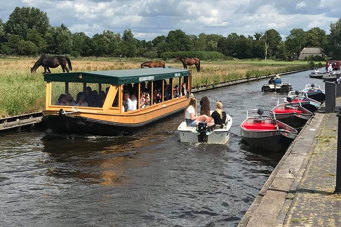 Giethoorn, Zaanse Schans Windmills Guided Day Trip from Amsterdam - Who should book this Dutch villages tour?