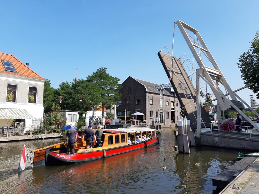 Gouda: Historical Canal Cruise - The Museum Harbour and Its Historic Ships