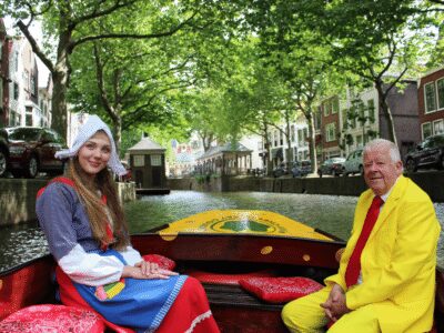 Open Boat City Canal Cruise