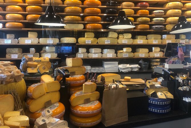 Gouda, Witches & Cheese - Private Day Tour - The countryside ride to Oudewater