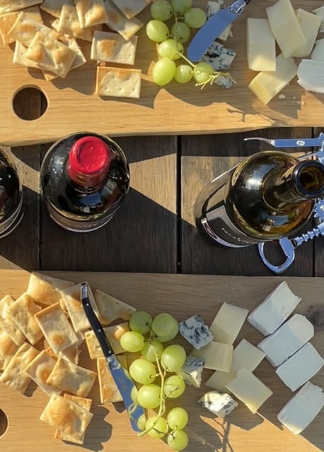 Groningen: Evening Cheese and Wine cruise - Boarding, weather, and comfort
