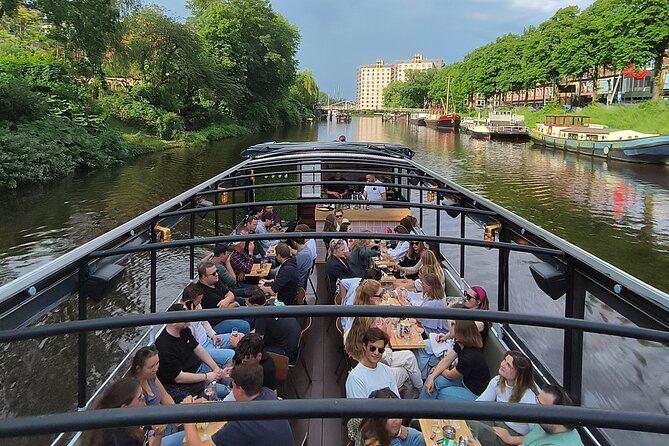 Groningen: Terrace Boat Experience with a Cozy Bar: 1 hour - What the one-hour route feels like