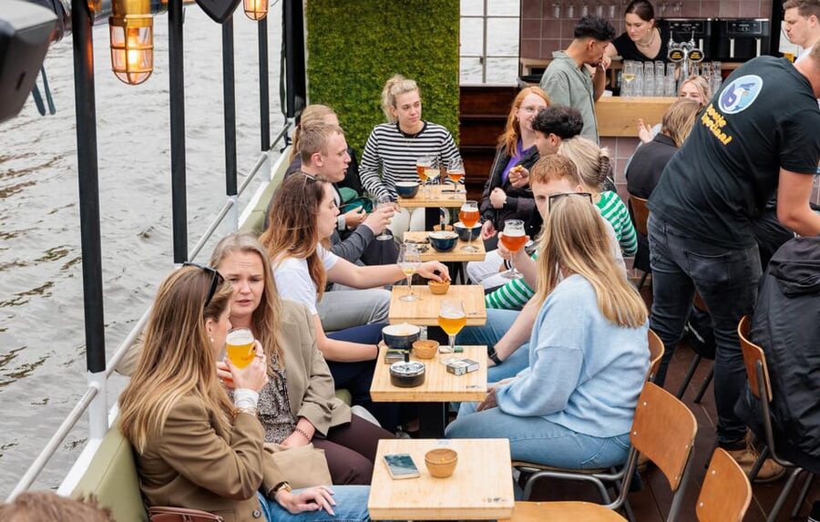 Groningen: Terrace Boat Experience with a Cozy Bar - Drinks and snacks are central to the experience