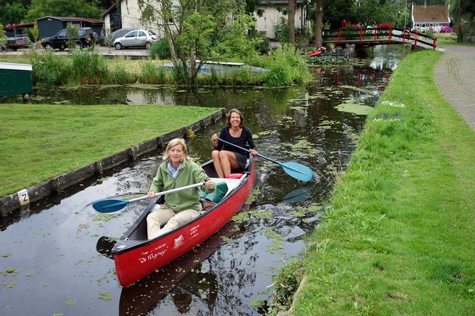 Guided Canoe Adventure with Picnic Lunch in Waterland from Amsterdam - The 10-minute ride to a village home