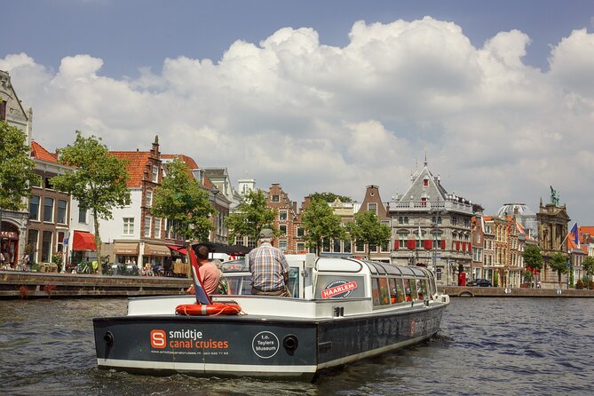 Haarlem: 50 minutes Boat Cruise - De Adriaan, Haarlem’s famous windmill