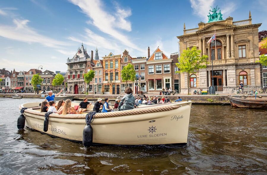 Haarlem: De Adriaan Windmill Tour + Open Canal Cruise - The balcony view over Haarlem