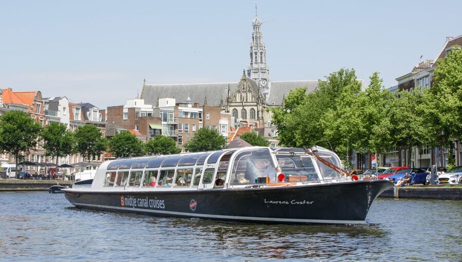 Haarlem: Dutch Windmill & Spaarne River Sightseeing Cruise - Why Haarlem looks better from the Spaarne