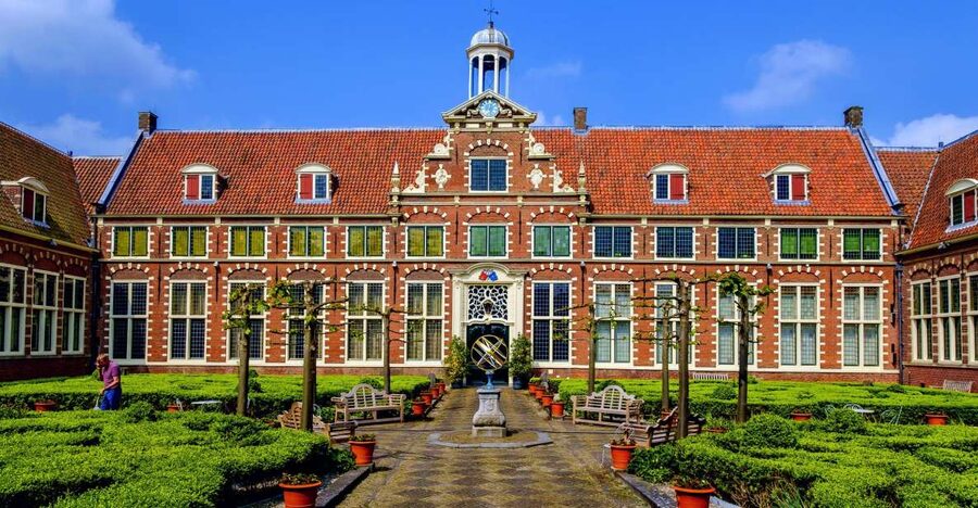 Haarlem: Frans Hals Museum Entrance Ticket with Audio Guide - Who will enjoy this museum visit most?