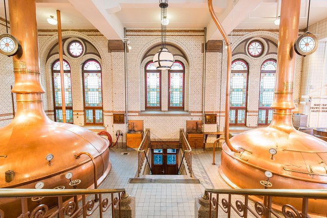 Heineken Experience Amsterdam and Canal Cruise with Snackbox - A 75-minute view of Amsterdam from the water