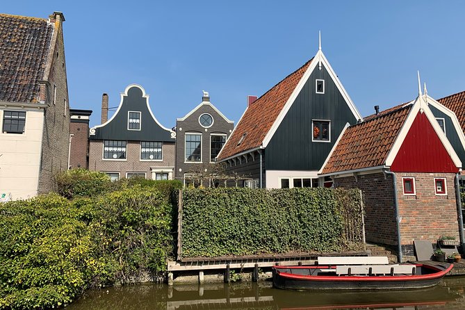 Hidden Gems Tour: visit 5 unforgettable places from Amsterdam - De Rijp, a real village with an open-air-museum feel