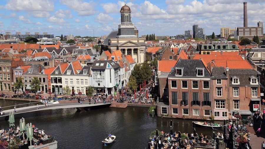 Historical Leiden: Private Walking Tour with a Local Guide - Why Leiden makes a fine alternative to Amsterdam