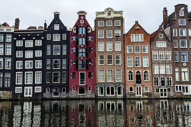 History & culture tour in Amsterdam with a local - Central Station and the final link in the route
