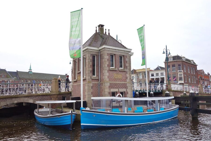 Leiden: Cruise through the Historic City Center with Guide - Key points to know before boarding