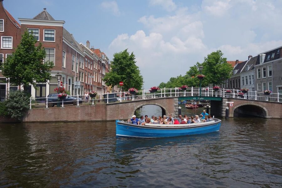 Leiden: Cruise through the Historic City Center with Guide - Is $15 good value for 50 minutes?