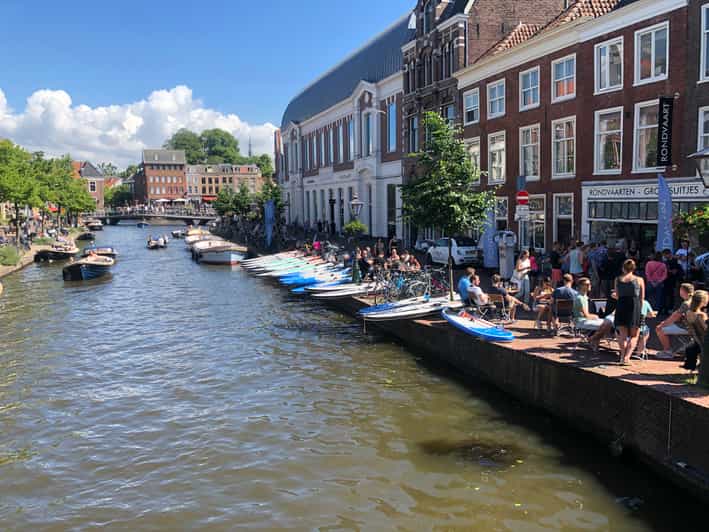 Leiden: Paddleboard Rental to Explore Leiden's Canals - Following the supplied route