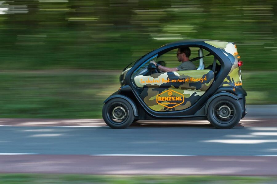 Lisse: Drive-it-Yourself History and Castle Audio Tour - The first castle and estate stop