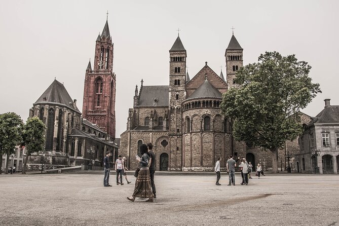 Maastricht Medieval Mystery: Interactive City Game & Tour - Starting at Graanmarkt and Stenenbrug