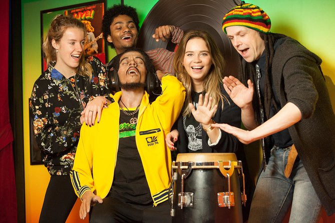 Madame Tussauds Amsterdam & 1-Hour Canal Cruise - The best parts, and the limits