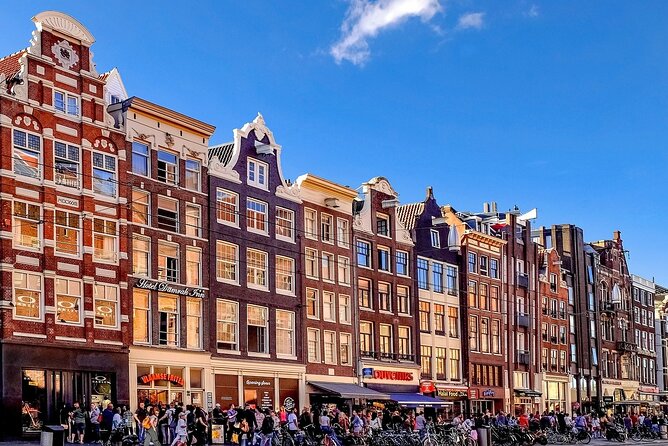 Madame Tussauds Museum - Amsterdam - The celebrity lineup, from Adele to Ariana Grande