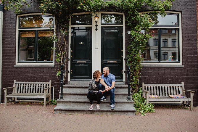 Memories for life - Photo shoots in Amsterdam with a professional photographer - Choosing among three Amsterdam moods