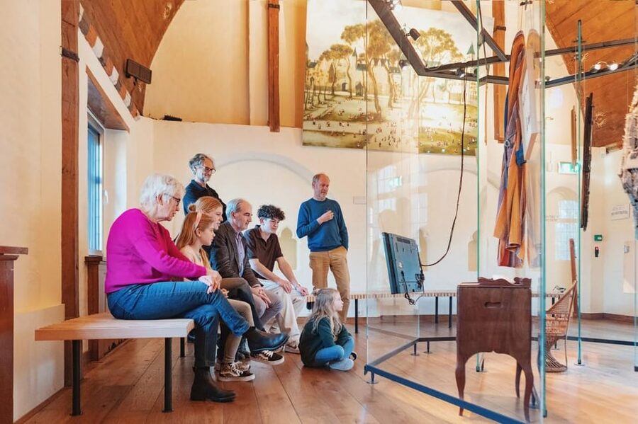 Middelburg: Zeeuws Museum Entry Ticket - What the self-guided format means