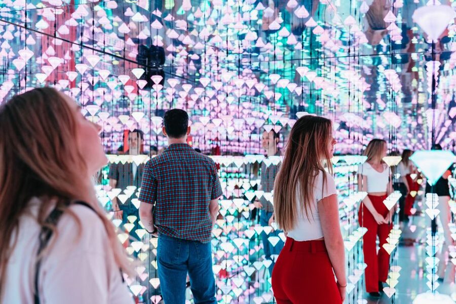 Moco Museum Amsterdam Entrance Tickets with Banksy & More - Digital rooms and light installations
