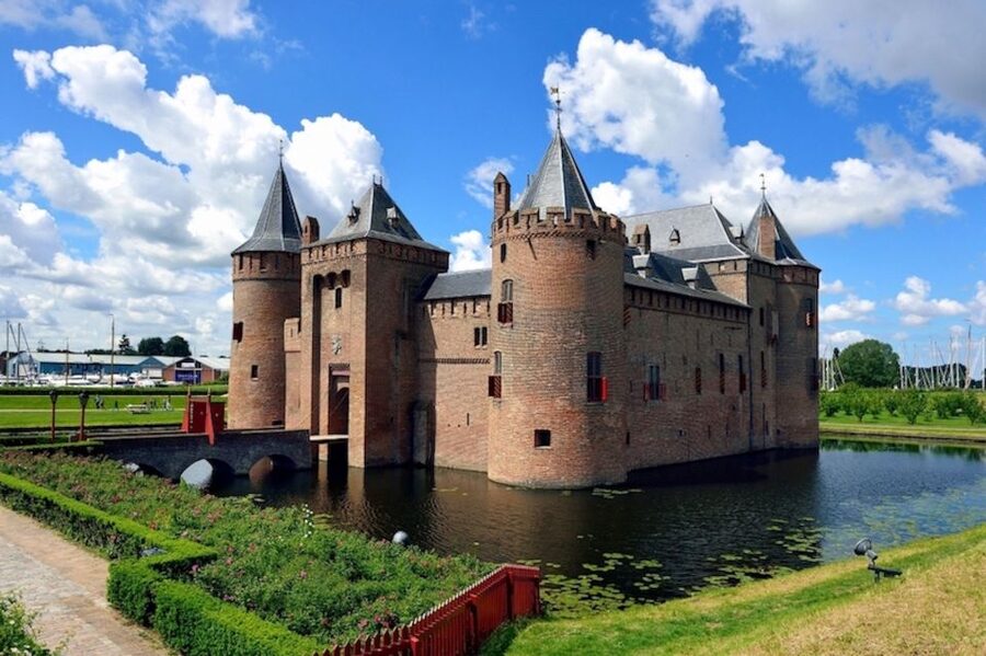 Muiden: Entry Ticket to Muiderslot Castle - Key points to know before you go