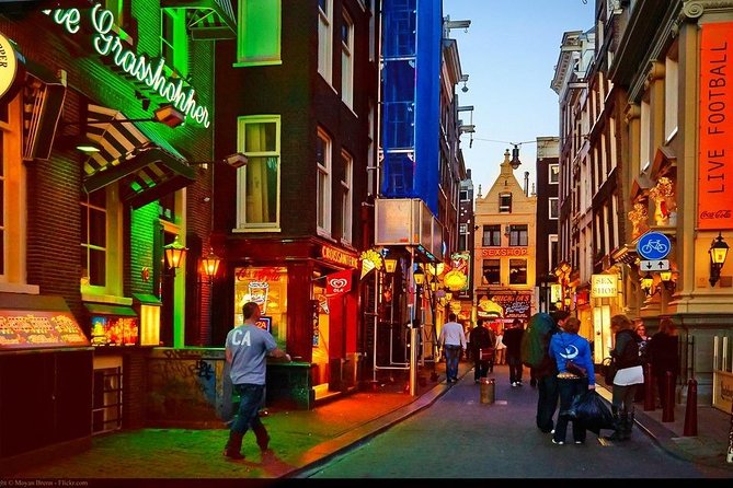 MUST DO: Amsterdam's Red Light District tour with a local - Int Aepjen, one of Amsterdam’s last wooden buildings