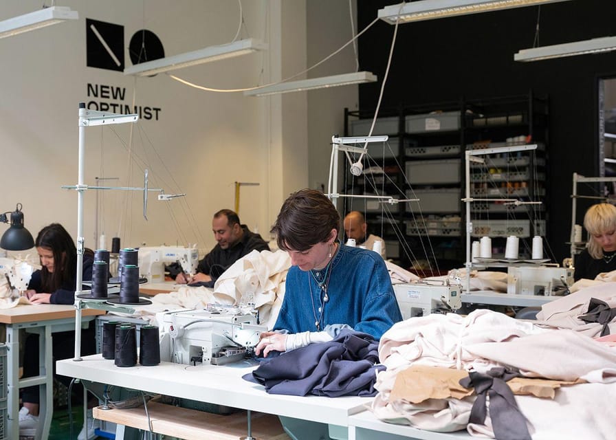 New Optimist: Atelier Visit & Shopping tour - A small group makes a difference