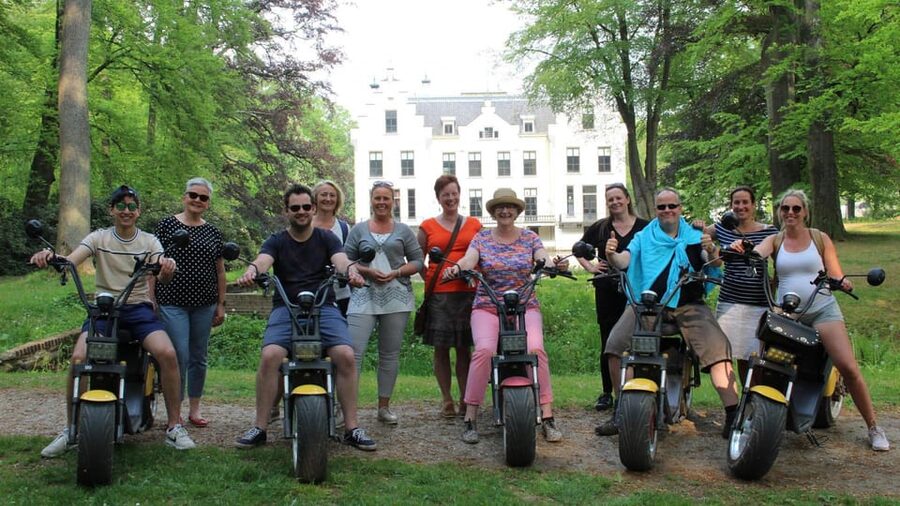 Otterlo: E-chopper rental - Small villages and useful refreshment stops