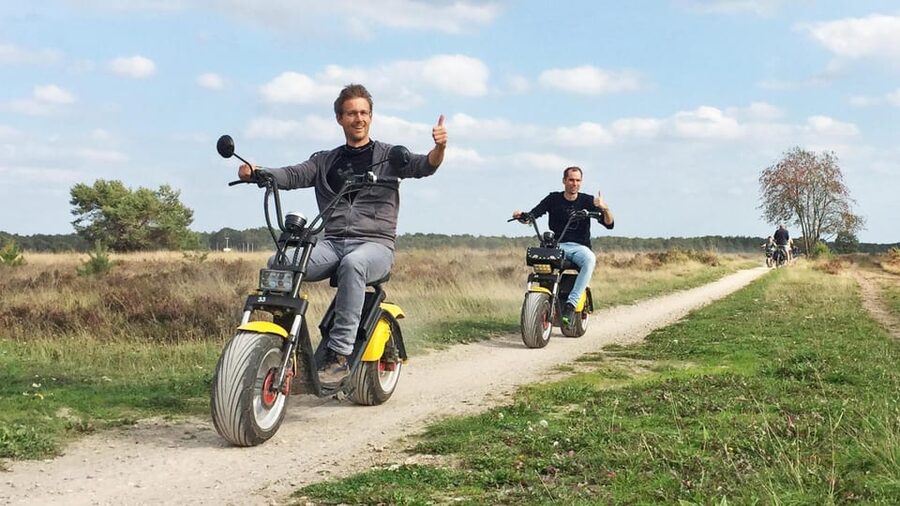 Otterlo: E-chopper rental - Choosing between facts and the fungame mode