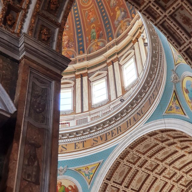 Oudenbosch: Tour at Basilica of the Holy Agatha and Barbara - What the 1.5-Hour Tour Feels Like