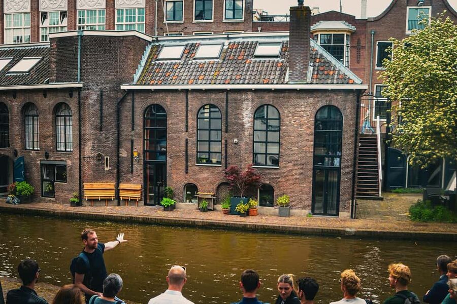 Our Utrecht City Tour (Limited group size & optional Lunch) - Canal streets at Oudegracht and Nieuwegracht