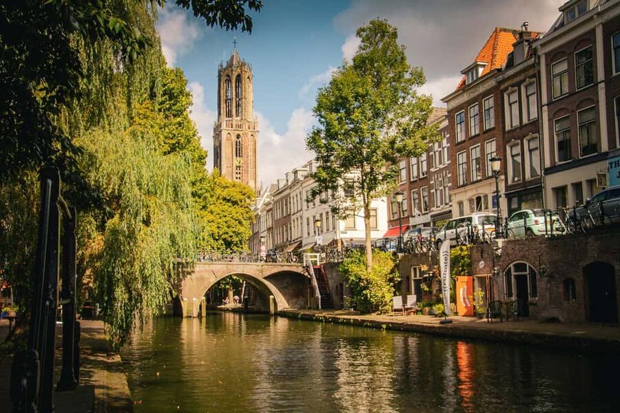 Our Utrecht City Tour (Limited group size & optional Lunch) - The stories are the main attraction